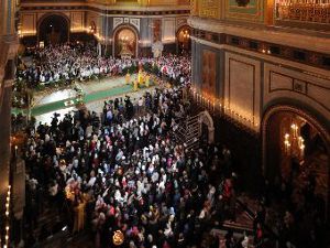 В рождественских богослужениях в Москве приняли участие 220 тысяч человек