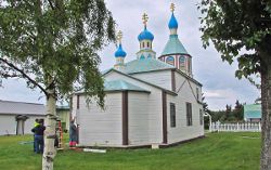 Волонтеры-баптисты приняли участие в ремонте русской православной церкви на Аляске