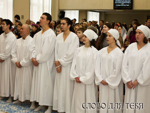 Во Второй московской церкви ЕХБ состоялось Водное Крещение